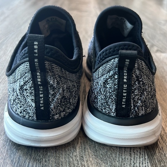 Apl Shoes Black TechLoom Phantom Running Shoes Sneakers Size 7.5 Lightweight - Picture 6 of 12